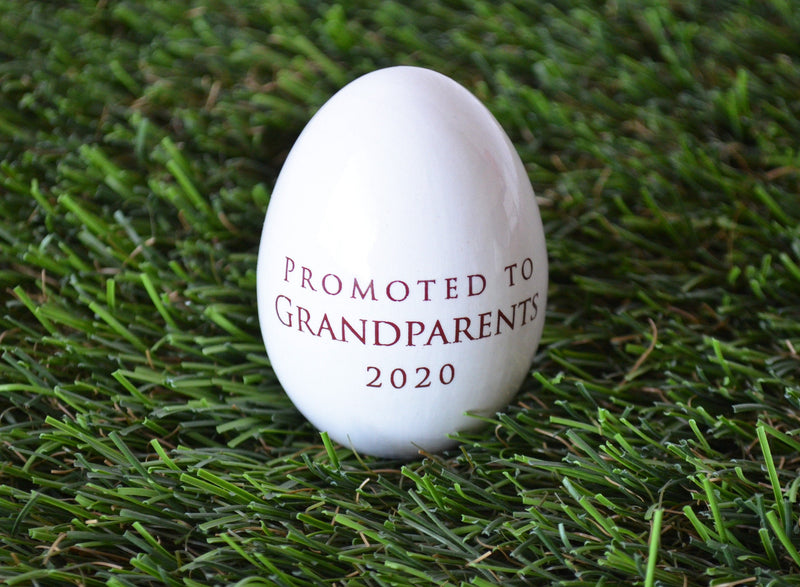 Pregnancy Egg Announcement, Pregnancy Announcement for Grandparents, Personalized Ceramic Easter Egg, Unique Easter Gift Idea