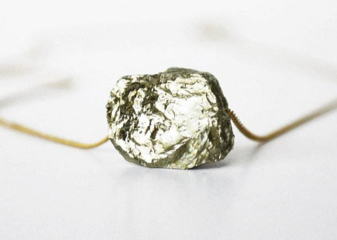 Pyrite Necklace, Raw Pyrite Choker, Natural Pyrite Layering Necklace, Boho Necklace, Healing Crystal Necklace, Birthday Gift