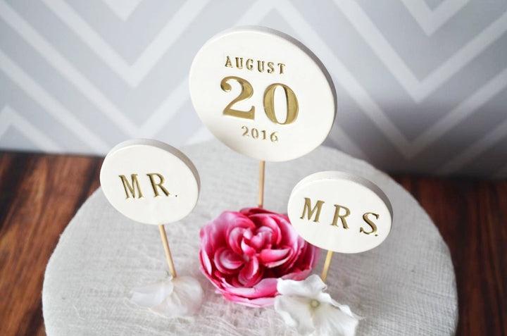 Wedding Cake Topper - PERSONALIZED - with Wedding Date and Initial Toppers