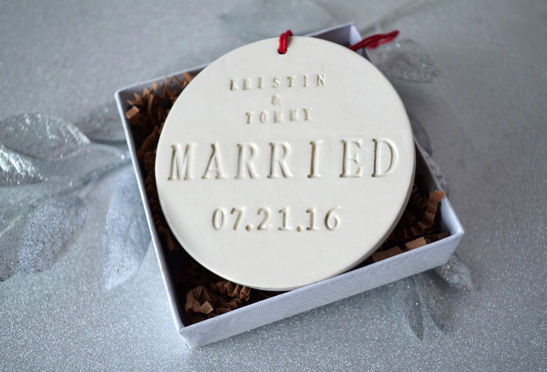 Just Married Ornament - Wedding Gift or Christmas Gift - With Names and Date