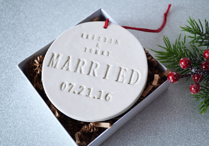 Just Married Ornament - Wedding Gift or Christmas Gift - With Names and Date