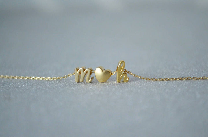 Mama Necklace, Personalized Initial Necklace, Personalized Gifts for Mom, Script Letter Necklace, Minimalist, Mother's Day Gift