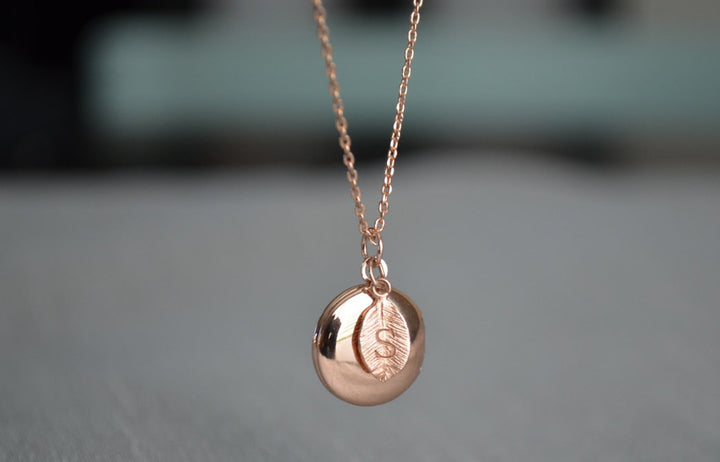 Locket Necklace, Valentine's Day Jewelry, Mom Gift, Gift for Her, Bridesmaid Gift
