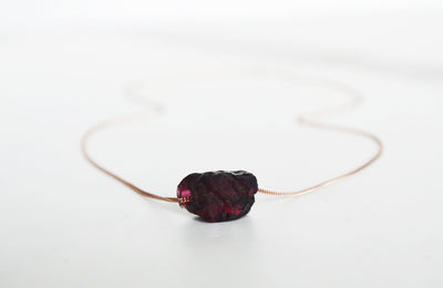 Raw Stone Garnet Necklace, January Birthstone Necklace, Genuine Garnet Jewelry, Layering Necklace, Boho Necklace, Healing Crystals