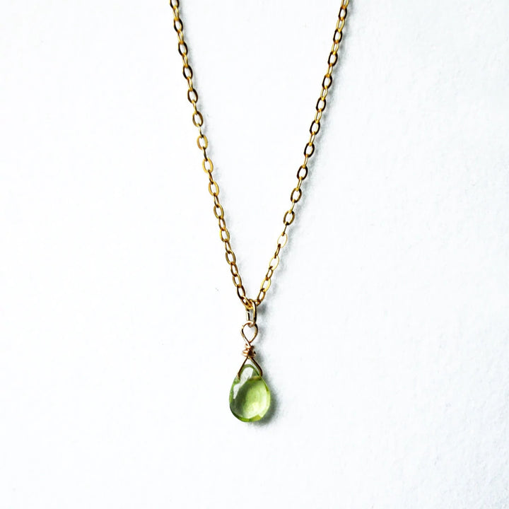 Dainty Peridot Necklace, August Birthstone Necklace, Wife Gift, Bridesmaid Gift, Genuine Semi Precious Peridot Stone, Mom Gift