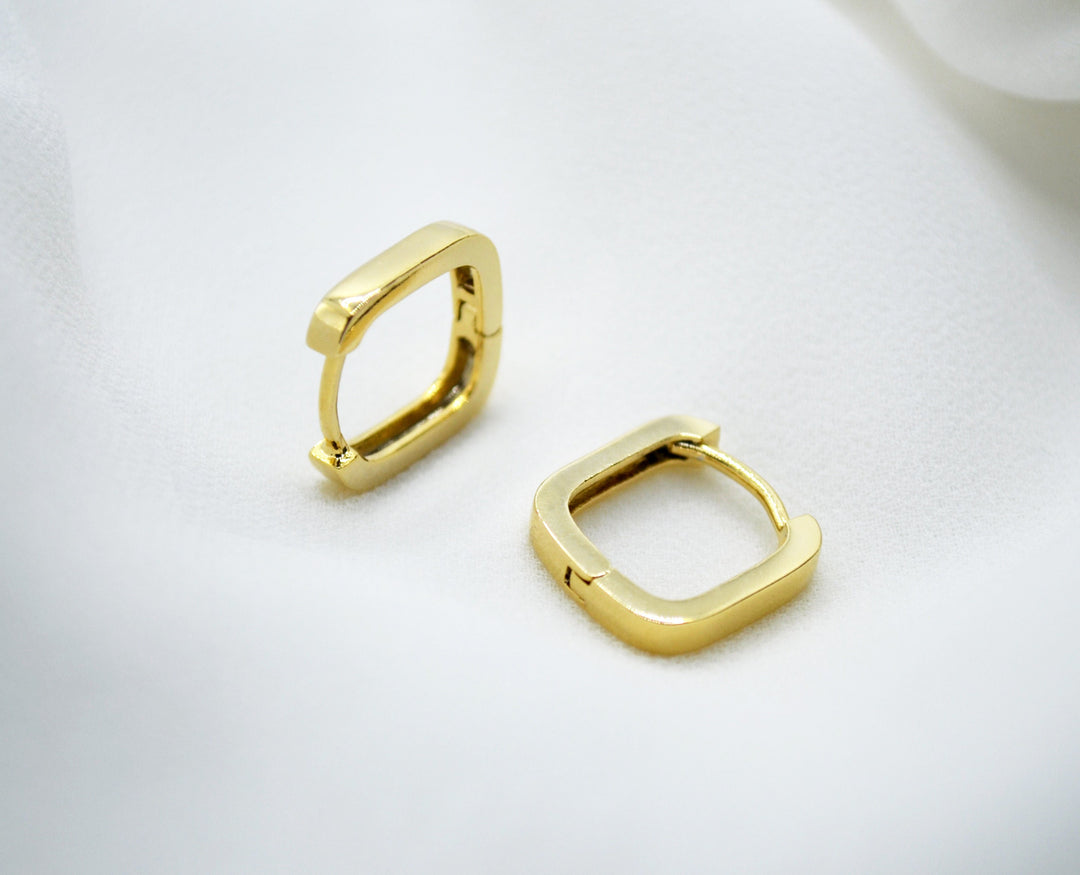 Small Square Hoop Earrings, Modern Gold Hoop Earrings, Minimalist Jewelry, One Touch Earrings, Birthday Gift, Bridesmaid Gift, Friend Gift