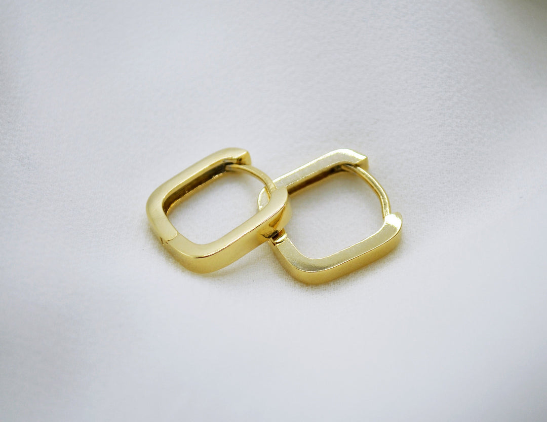 Small Square Hoop Earrings, Modern Gold Hoop Earrings, Minimalist Jewelry, One Touch Earrings, Birthday Gift, Bridesmaid Gift, Friend Gift