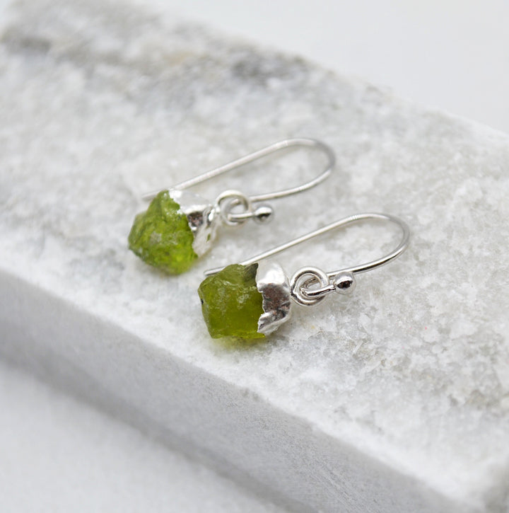 Raw Peridot Earrings, August Birthstone Gift,  August Birthstone earrings, Bridesmaid earrings, August Birthday Gift, Peridot Jewelry Set