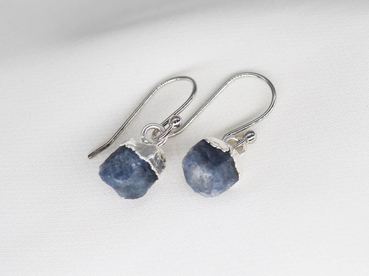 Raw Sapphire Earrings, September Birthstone Earrings, Bridesmaid earrings, September Birthday Gift, Natural Sapphire Jewelry Set