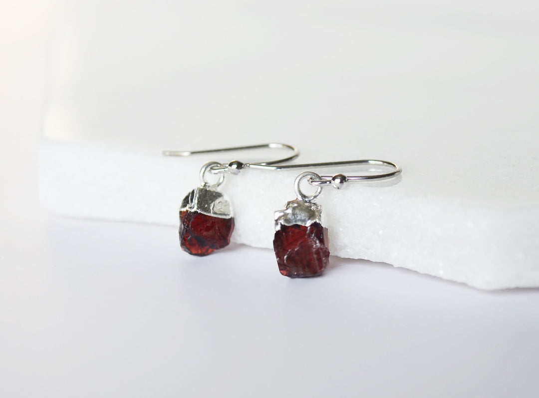 Raw Garnet Earrings, Personalized Garnet Birthstone Earrings, January Birthday Gift, Boho Earrings, Natural Garnet Jewelry Set