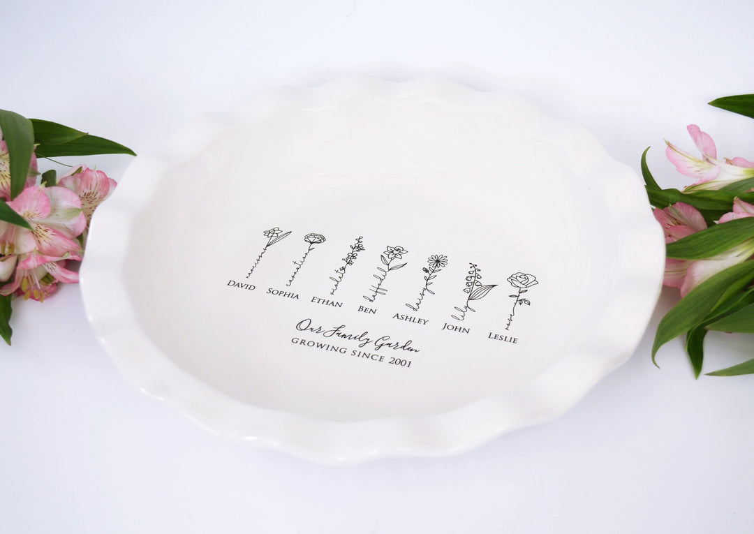 Pie Plate with Birth Flowers and Names, Family Garden Personalized Pie Dish